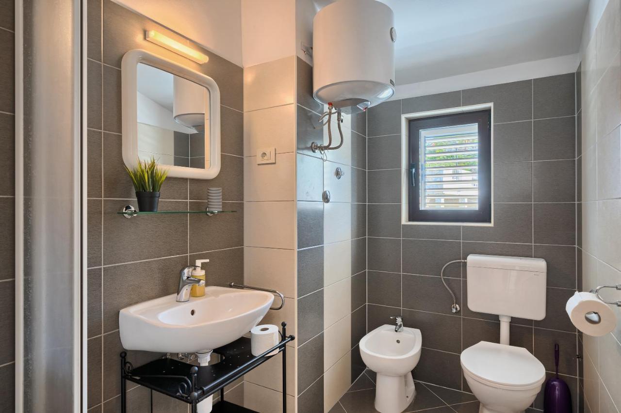 Apartmani Ticic Trogir Kültér fotó