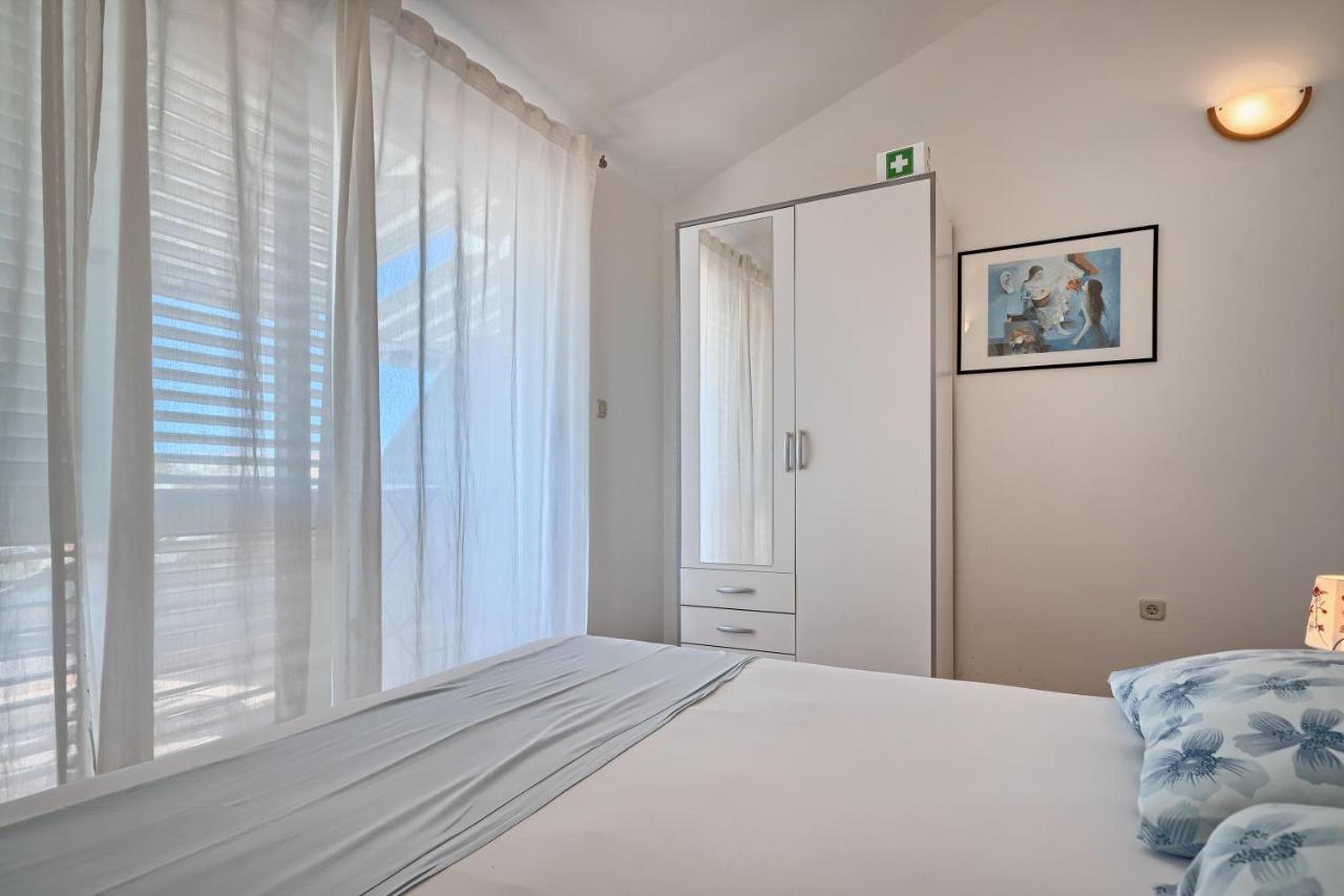 Apartmani Ticic Trogir Kültér fotó